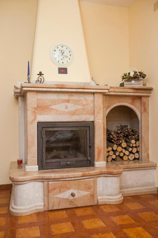Villa Attilio Balsorano Vecchio Luaran gambar