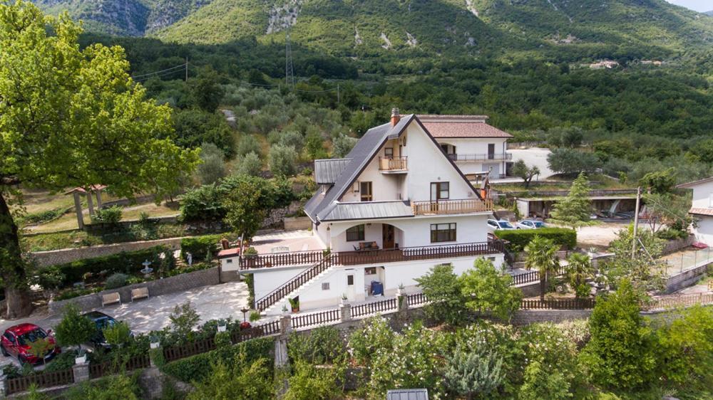 Villa Attilio Balsorano Vecchio Luaran gambar
